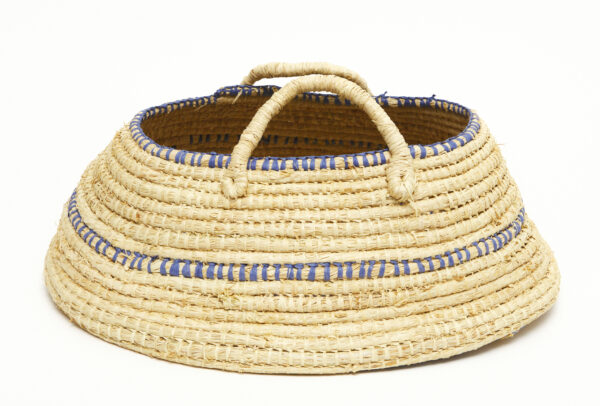 Narnz (Gunaikurnai/Barkindji/Wurundjeri/Bundjalung peoples) Stronger, raffia.